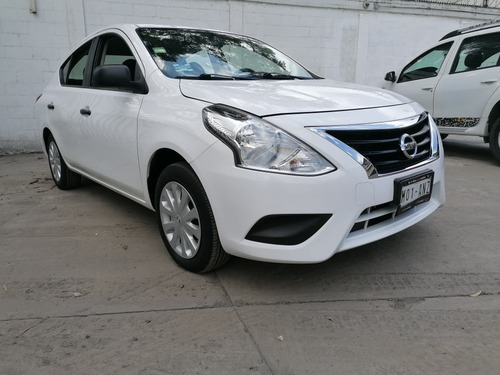 Imagen 1 de 3 de Nissan Versa 2017 1.6 Drive Mt