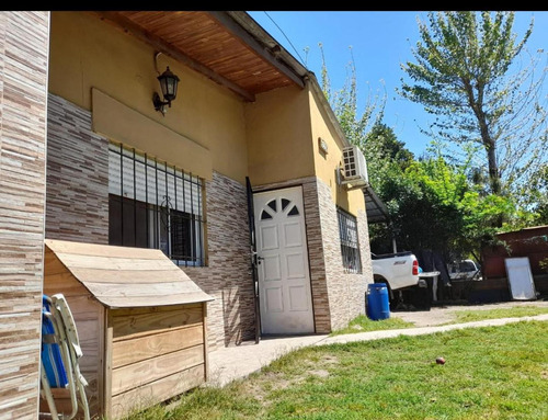 Casa En Venta - 3 Dormitorios 1 Baño - Cochera - 450mts2 - Mariano Acosta, Merlo