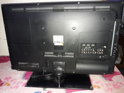 Imagen 2 de 6 de Tv Siragon Led Hlt3-32 Reparar O Repuesto