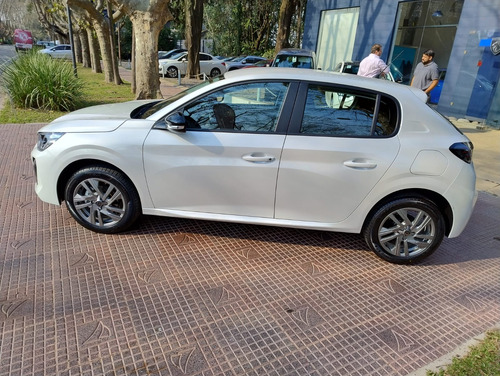 Peugeot 208 1.6 Allure At