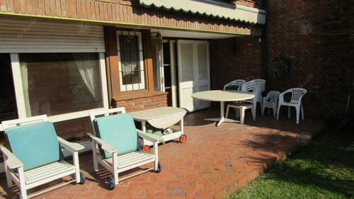 Imagen 9 de 12 de Casa Próxima A La Plaza De La Cruz 5 Amb Jardín,pileta Y Garage Dos Autos