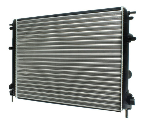 Imagen 6 de 10 de Radiador Nissan Platina 2001 2002 2003 2004 2005 2006 2007