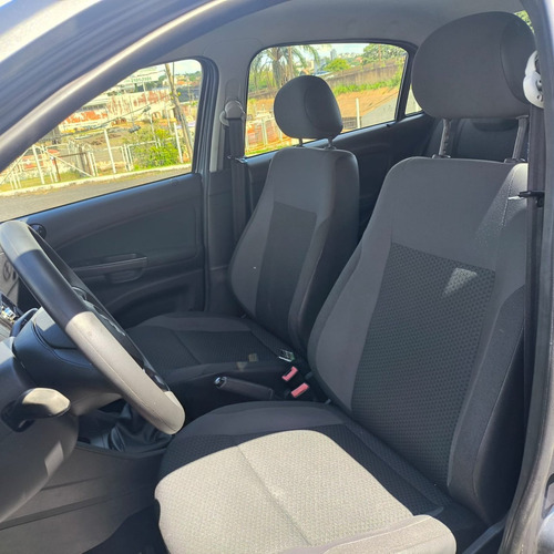 Volkswagen Voyage 1.6 MSI TOTALFLEX 4P MANUAL