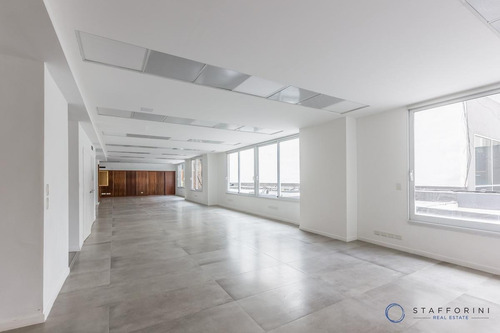 Imagen 4 de 30 de Oficina De 4 Ambientes A Estrenar En Recoleta - Balcón Y Terraza