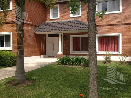 Casa - Venta - 5 Ambientes - Valle Claro - Benavidez - Tigre