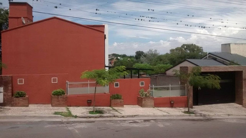 Oportunidad Dueño Vende Por Viaje, Cómodo Dúplex 3 Ambientes Con Cochera.