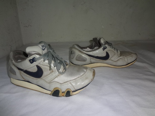 nike street antigo