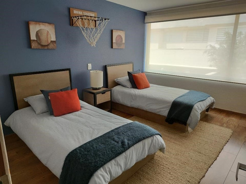Imagen 12 de 15 de Venta De Hermosa Casa Nueva Con Amplio Jardín A 15 Min De Galerías Metepec
