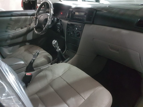 Toyota Corolla 1.8 16v Xei 4p 2006 Prata Completo