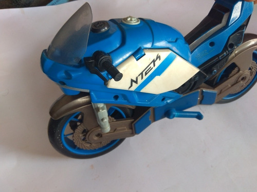 Max Steel Moto Azul Transforma En Avión N-tek (Usado)