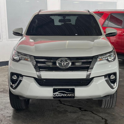 Toyota Fortuner Dubai 2018, 48.000km, Blindada 3 Plus