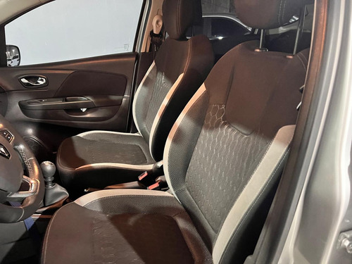 Renault Captur 2.0 Zen