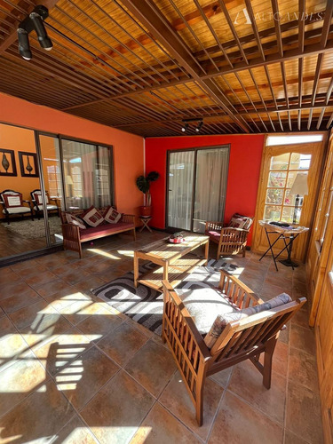 Casa En Arriendo De 5 Dorm. En Calama