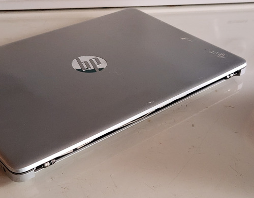 Hp 14-dk0010ds ¡ Para Piezas O Acompletar Leer Descripcion! Gris (Usado)