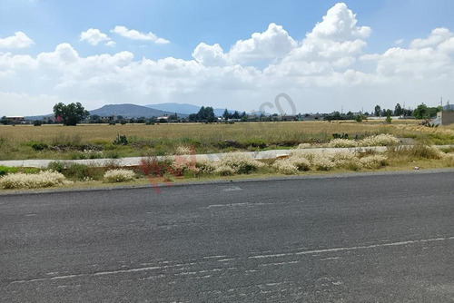 Predio La Tapona En Villa De Tezontepec A Tres Minutos Del Centro.
