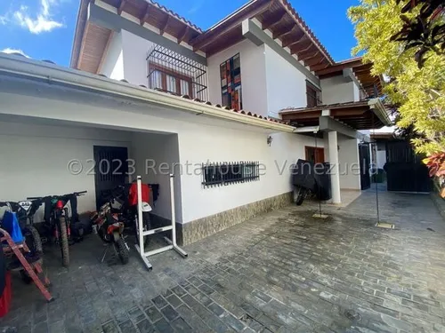 Amplia Casa En Santa Paula Mr