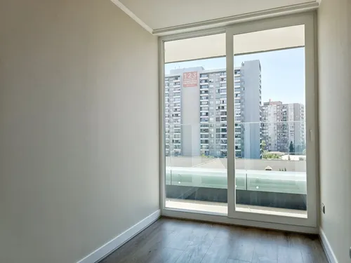 Edificio Colombia (1 Est. 1 Bod.) Vista Nororiente Piso 6