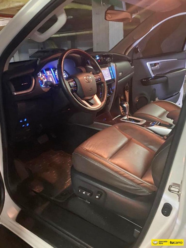 Toyota Fortuner Dubai Vxr - Automatica