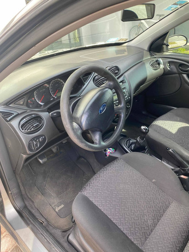 Imagen 11 de 14 de Ford Focus 2009 1.6 One Ambiente Mp3