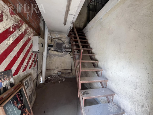 Venta De Galpón En Wilde (25272)