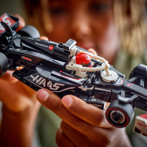 Lego Formula 1 Com 242 Peças Lego Speed Champions 77250