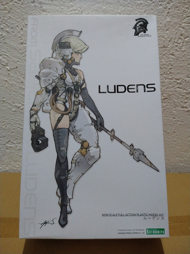 Ludens White Version Kotobukiya Model Kit Kojima