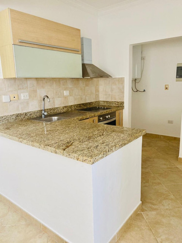 Imagen 5 de 8 de Apartamento De 1 Habitación Sin Muebles En Cocotal, Bávaro