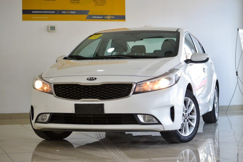 Imagen 2 de 10 de Kia Forte Lx 2018