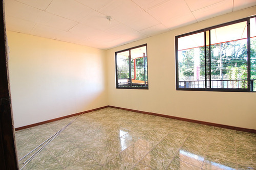 Imagen 5 de 11 de 2 Apartamentos En Venta En Barva San José De La Montaña