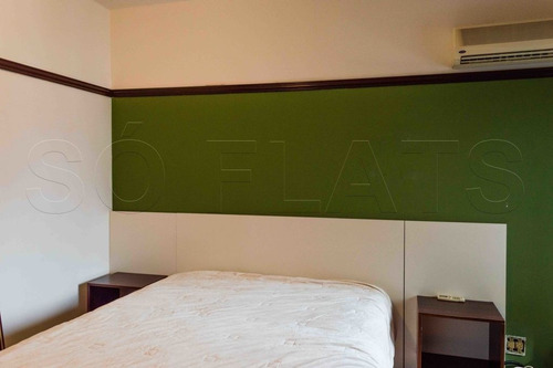 Imagem 10 de 15 de Apartamento No Estilo Residencie A 1 Quadra Da Av. Sto. Amaro, Ótima Localização - Sf28182
