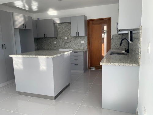 Imagen 16 de 29 de Casa Nueva Lista Para Mudarse En Proyecto Cerrado