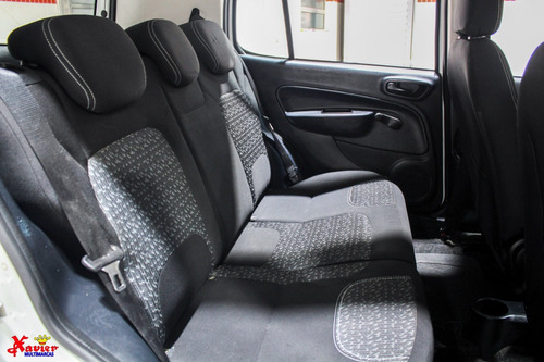 Fiat Uno 1.0 Attractive Flex 5p