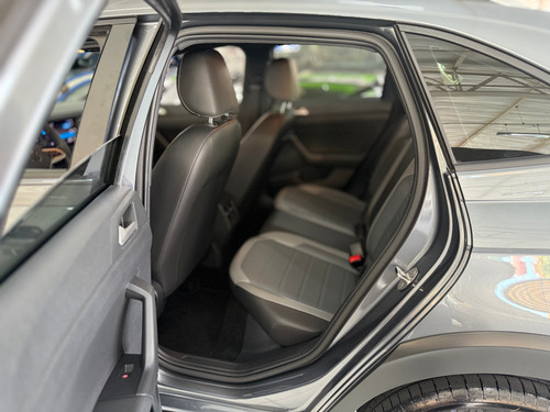 Volkswagen Nivus NIVUS HIGHLINE 1.0 200 TSI FLEX AUT.