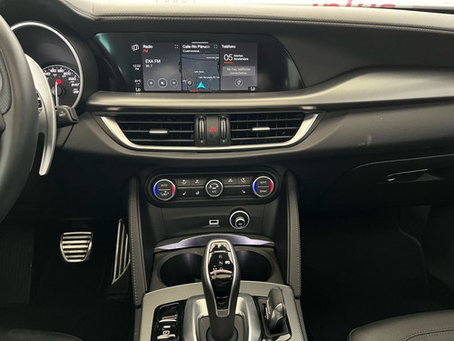 Alfa Romeo Stelvio 2.0L L4 Turbo Veloce Awd