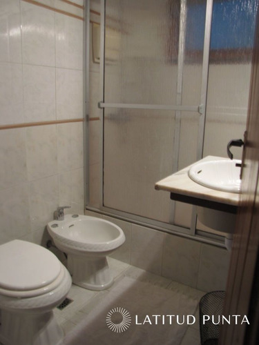 Imagen 20 de 30 de Casa En Alquiler - Punta Del Este Pinares