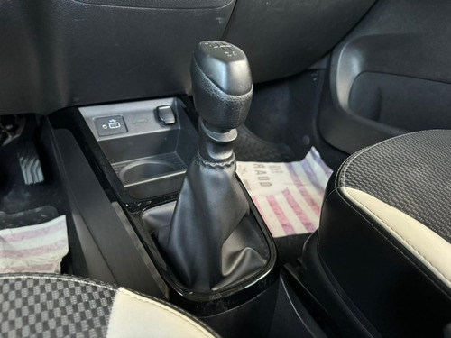 Renault Kwid 1.0 12v Intense Sce 5p