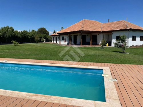 Casa 300 Mts Con Piscina Y Quincho 4d5b Con Receción Final