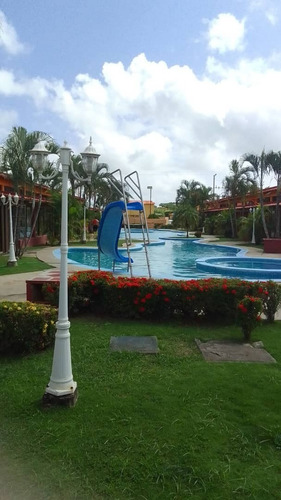 Imagen 10 de 14 de Alquilo Lindo Y Cómodo Townhouse A 10 Minutos Del Parque Nacional Morrocoy En Chichiriviche Edo Falcón