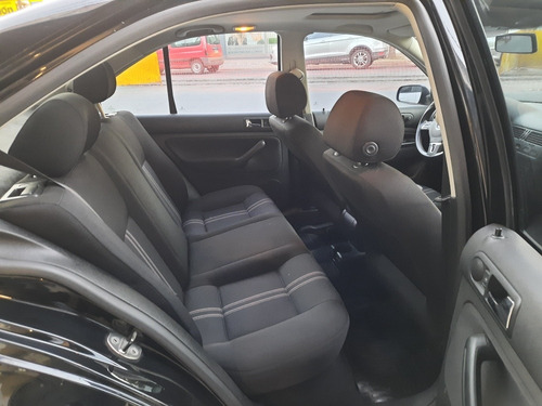 Volkswagen Bora 1.9 Trendline I 100cv 2013
