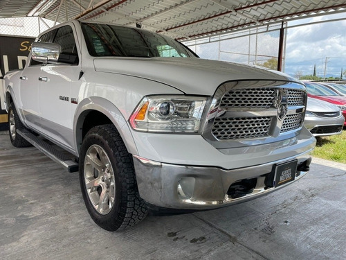 Imagen 1 de 13 de Dodge Ram Laramie 4x4