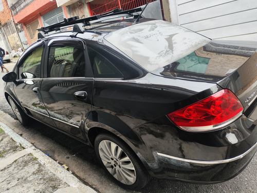 Fiat Linea 1.8 16v Absolute Flex Dualogic 4p