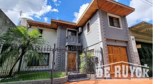 Chalet En Venta En Quilmes Oeste