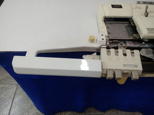Imagem 10 de 10 de Maquina De Trico Elgin Brother 840 Completa