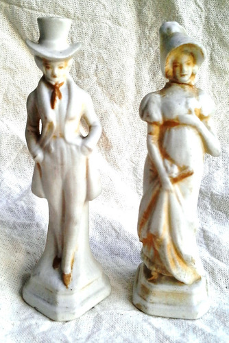 2 Antiguos Biscuit  Ingles? Petit Figura Victoriana C/sello