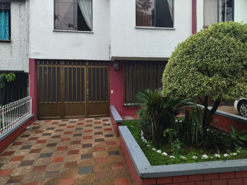 Venta De Casa Vehicular Barrio Ciudad Jardin Pereira