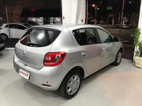 Renault Sandero Expression 1.0 12v