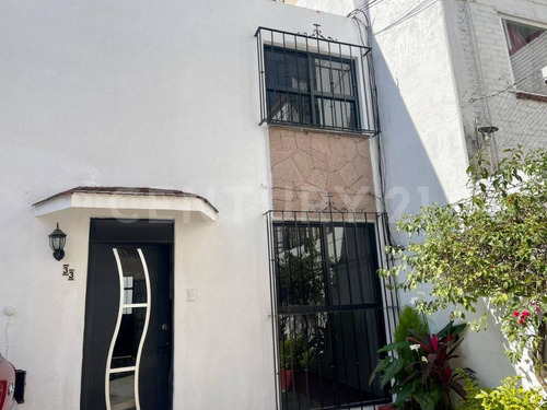 Casa  En Renta Dentro De Fraccionamiento En Coyoacán, Cdmx