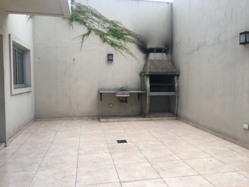 Imagen 2 de 13 de Retasado! Dpto En Pb Con Patio, Parrilla Y Yacuzzi