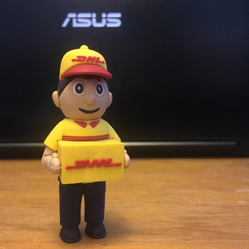 Pendrive Figura Dhl 4gb Impecable