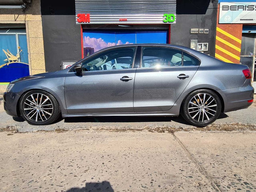 Volkswagen Vento 2.0 Sportline Tsi 200cv 2013